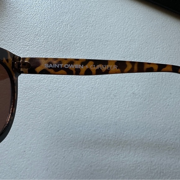 Saint Owen X Curateur Wylde Tortoise Shell Sunglasses with Case - Picture 5 of 6
